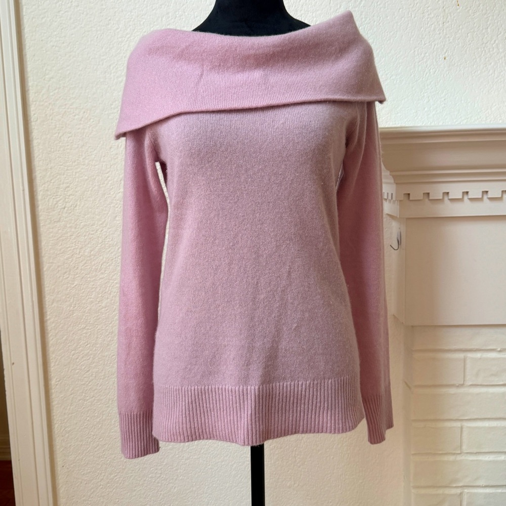Cashmere sweater by Antonio Melani